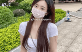 鬼畜瑶在不在w竞泳COS作品，底子好到令人羡慕