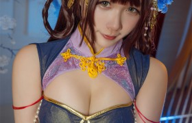 麻花酱COSPLAY，不断地探索着更多形象人物