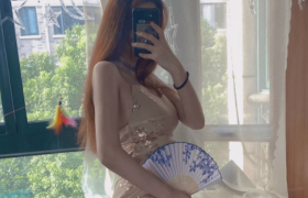 提袜少女个人简介，提袜少女微博最新图集作品