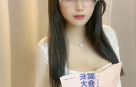微博是可馨耶个人简介，高清图片魅力一览