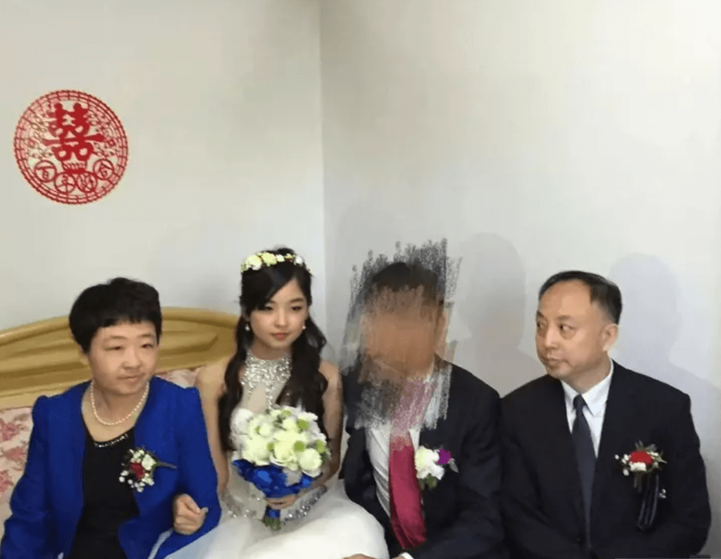 央视女记者王冰冰结婚了吗，王冰冰有老公吗-3