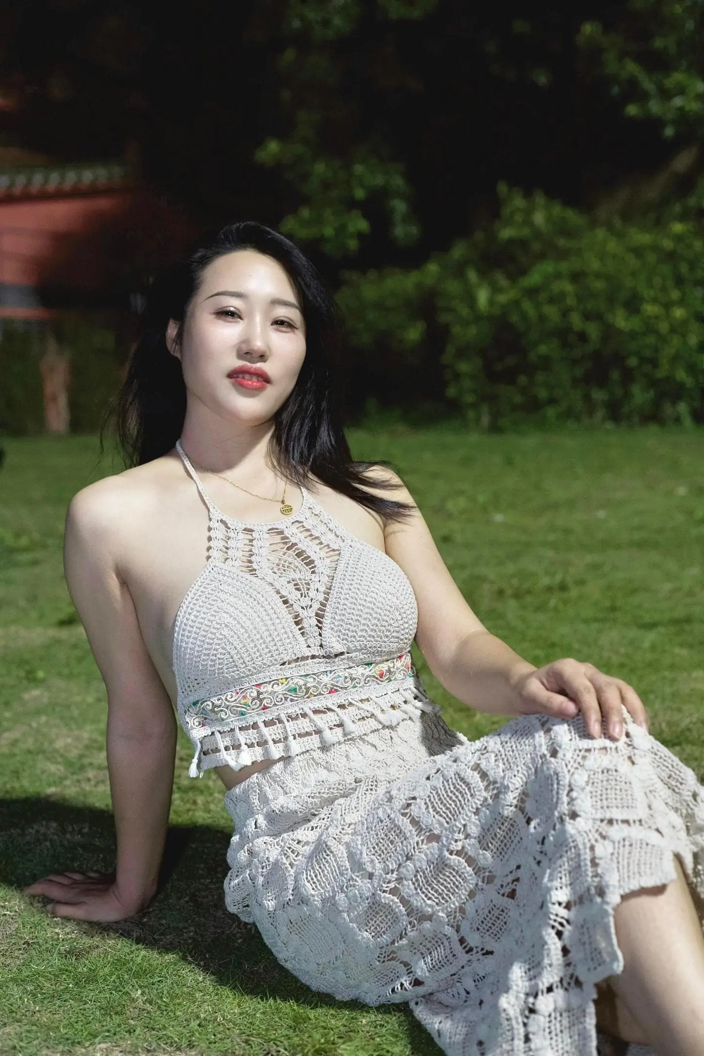 女朋友特别闷骚很吸引别人怎么办？-1