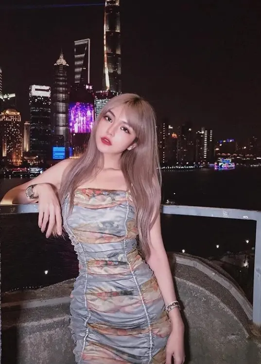 周扬青家里是什么家世，周扬青家里是干什么的-1