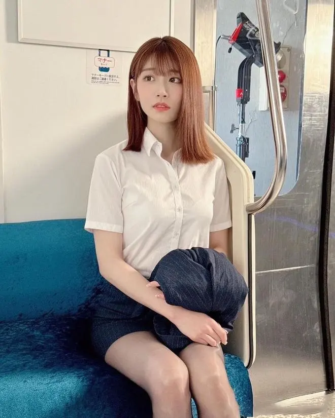 河北彩花更名河北彩伽，暗黑界颜值天花板再度崛起！-1
