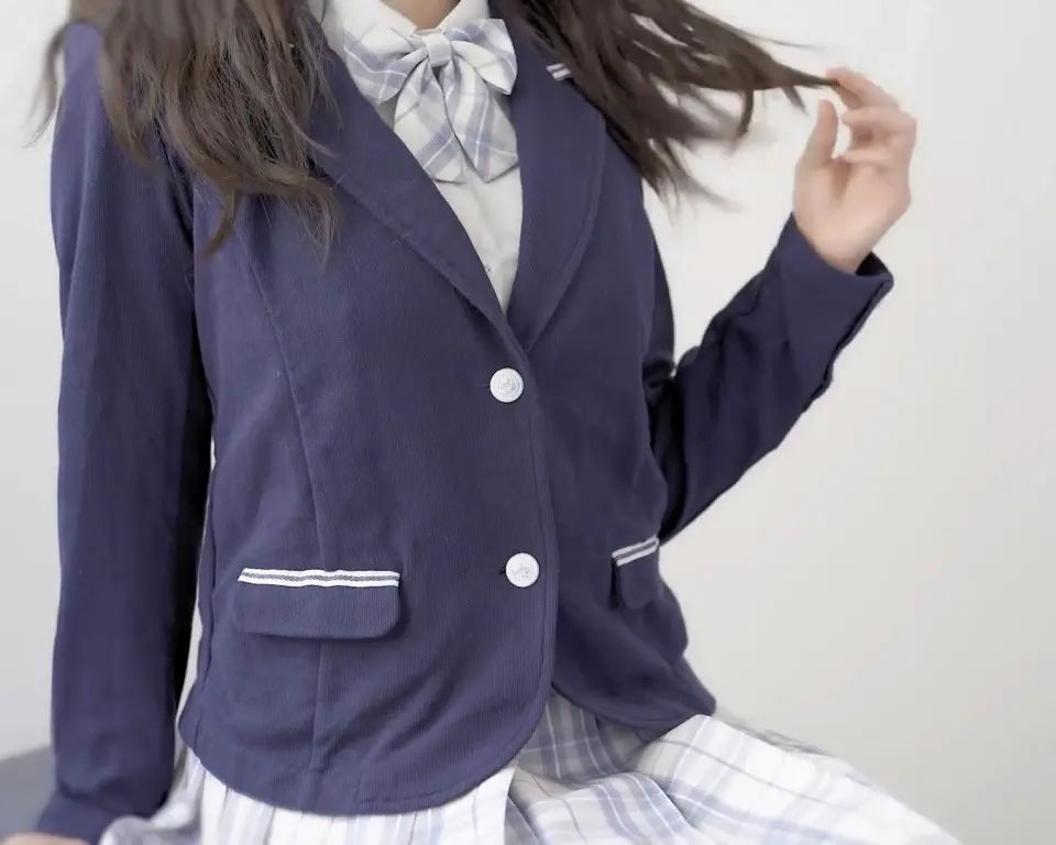 lollipop99女主下面有颗棒棒糖账号付费视频是啥，棒棒糖lollipop本人图片-1